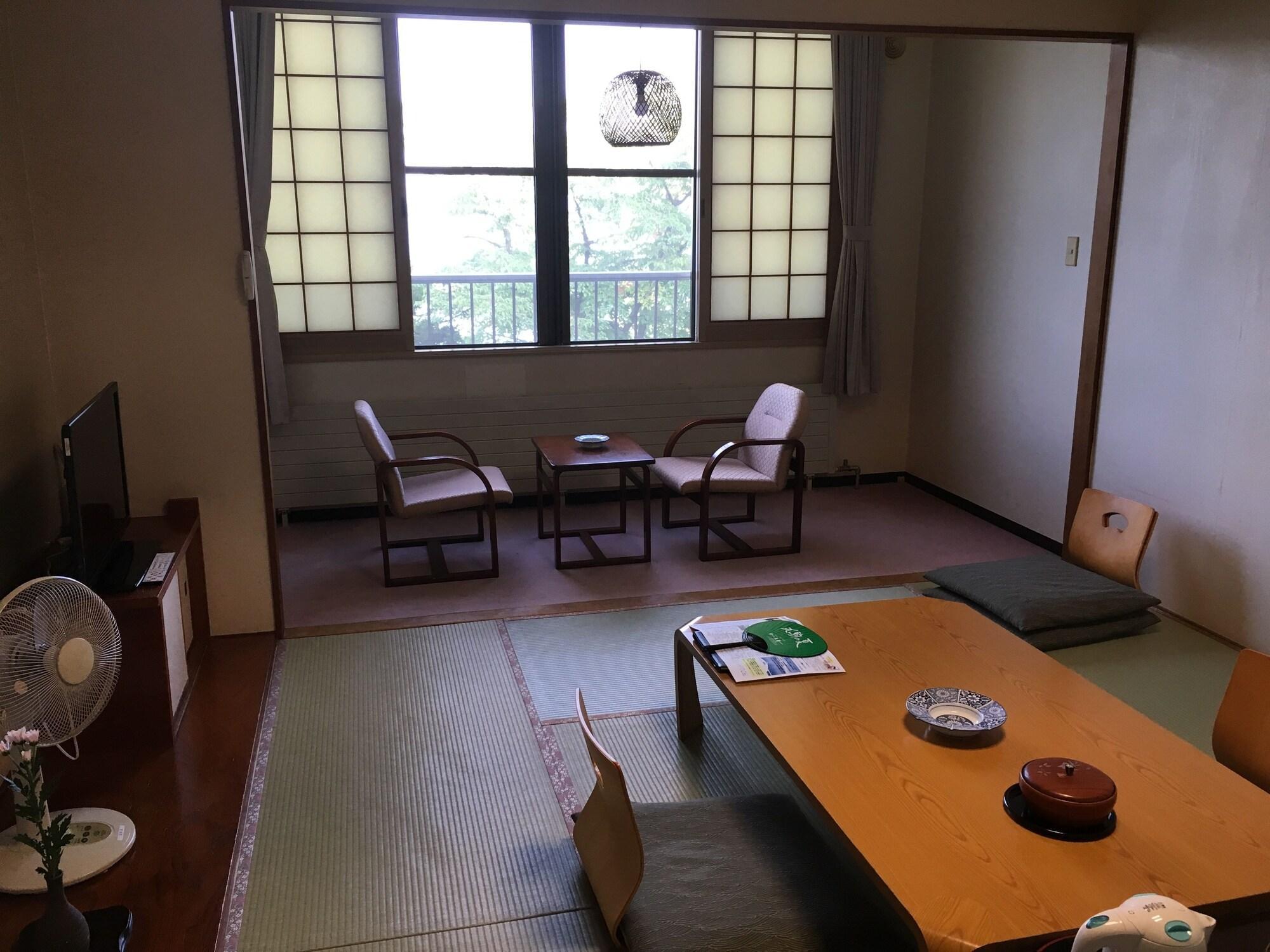 צ'יטוסה Marukoma Onsen Ryokan מראה חיצוני תמונה