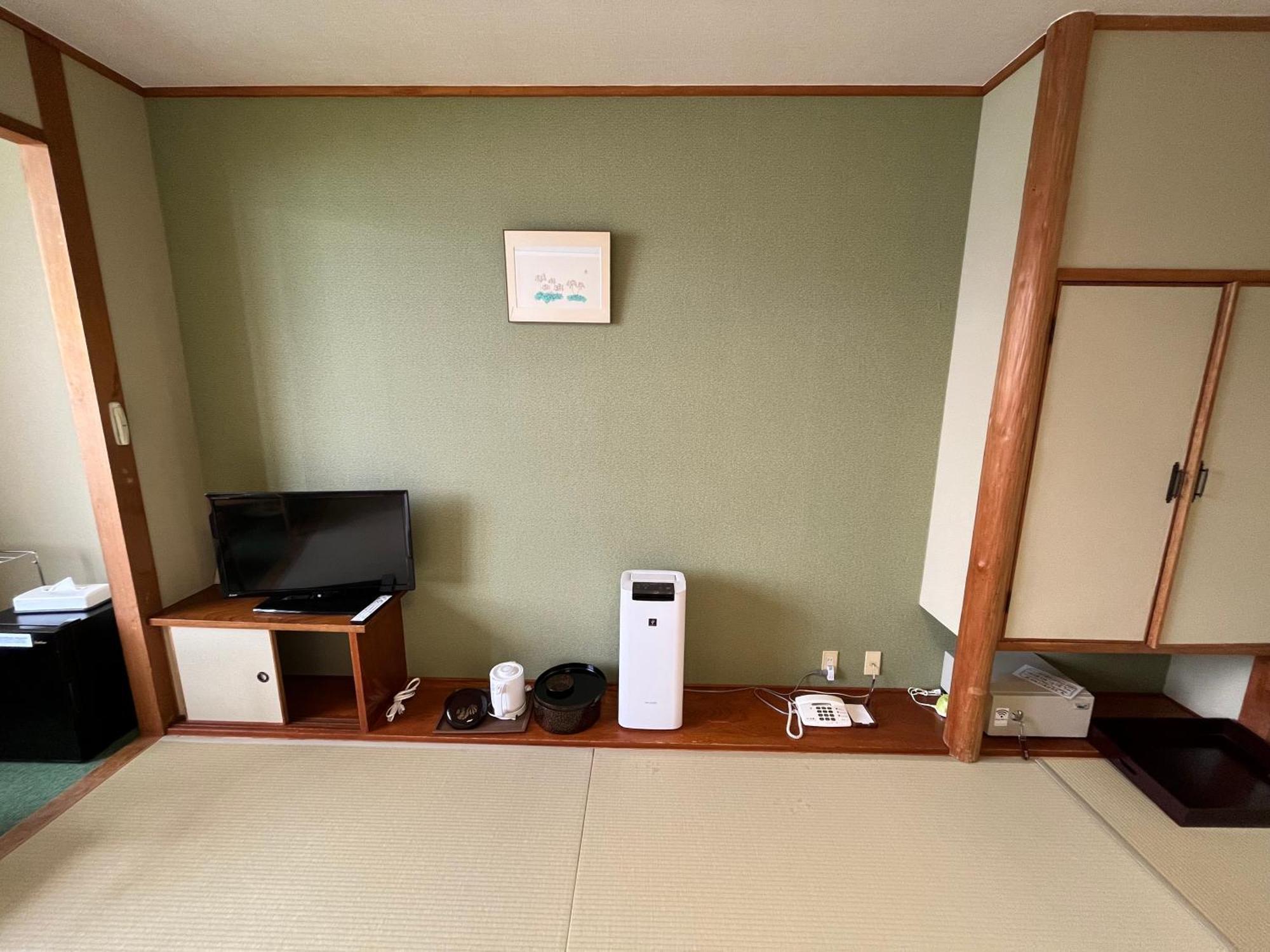 צ'יטוסה Marukoma Onsen Ryokan מראה חיצוני תמונה